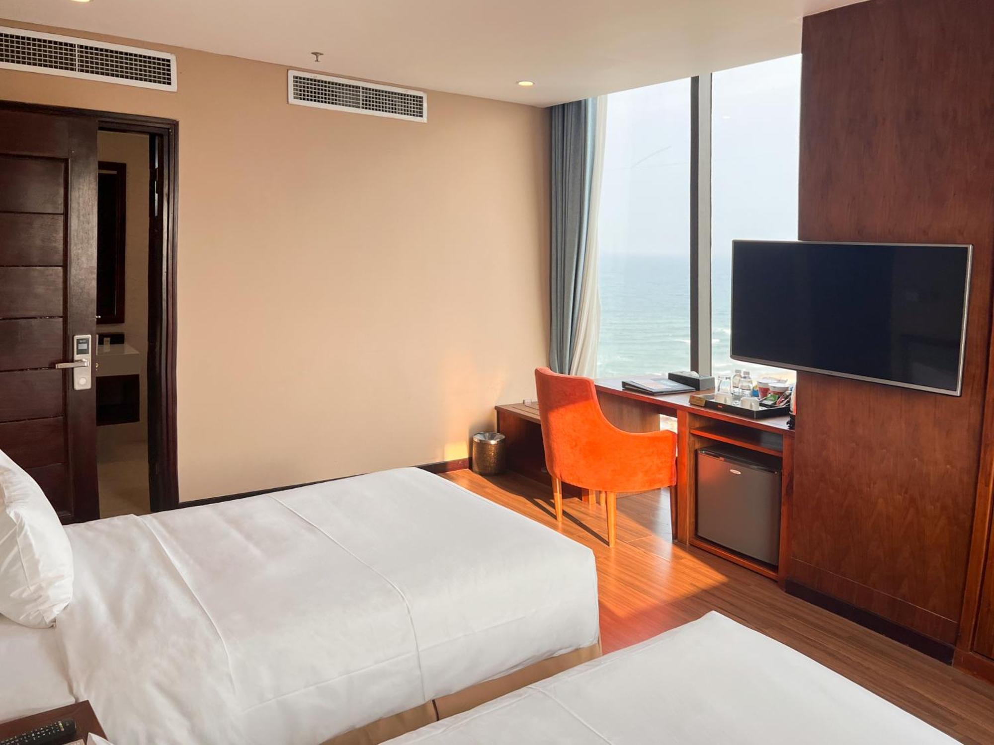 Adamo Hotel Da Nang Exterior foto