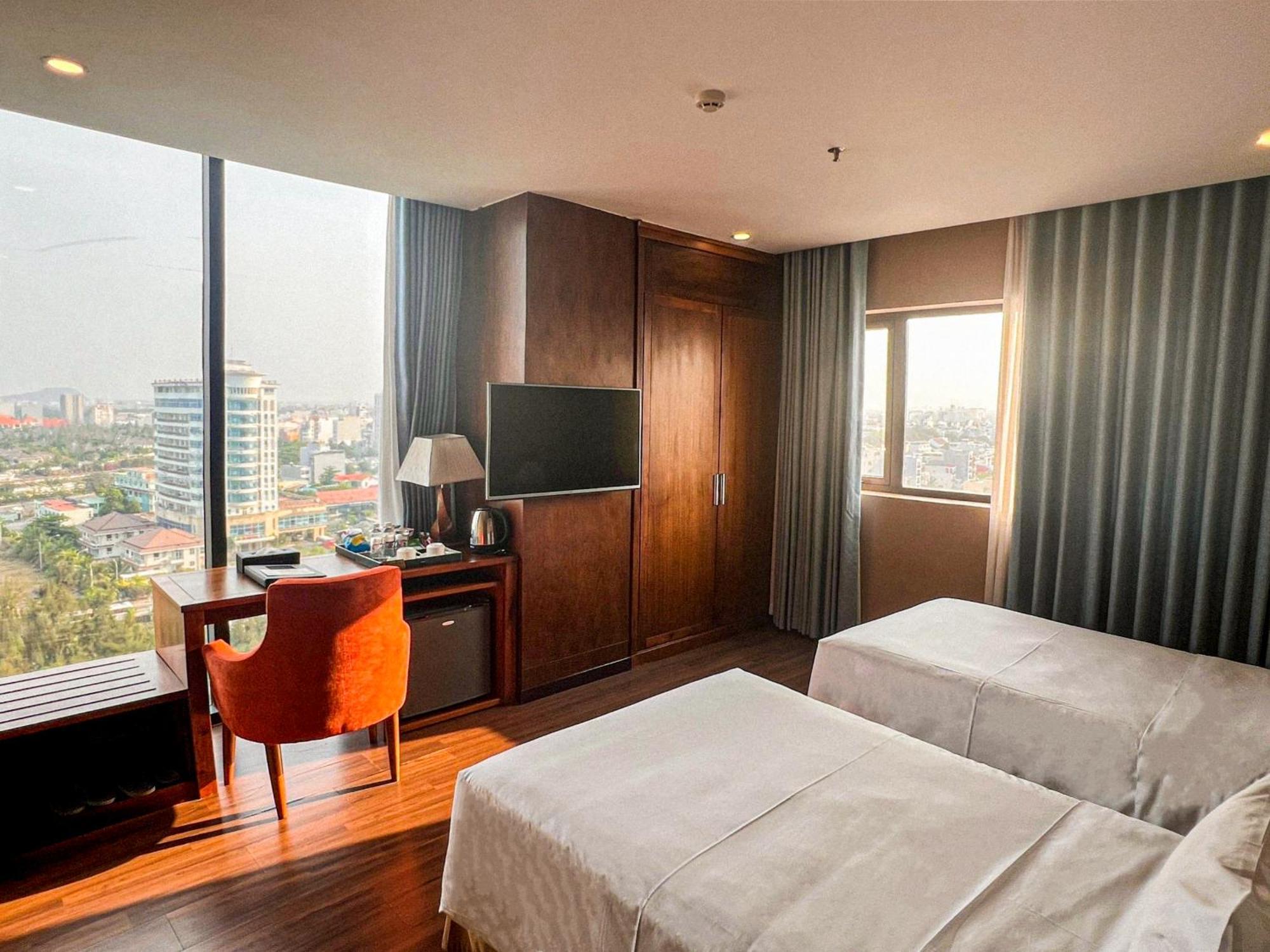 Adamo Hotel Da Nang Exterior foto